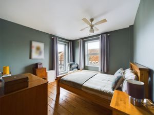 Bedroom- click for photo gallery